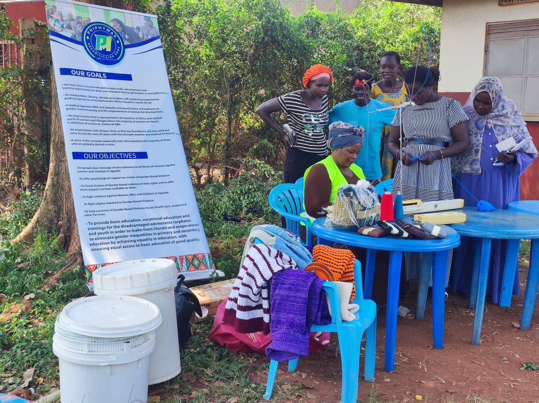 PhiphyMak volunteers attending to families during the medical camp